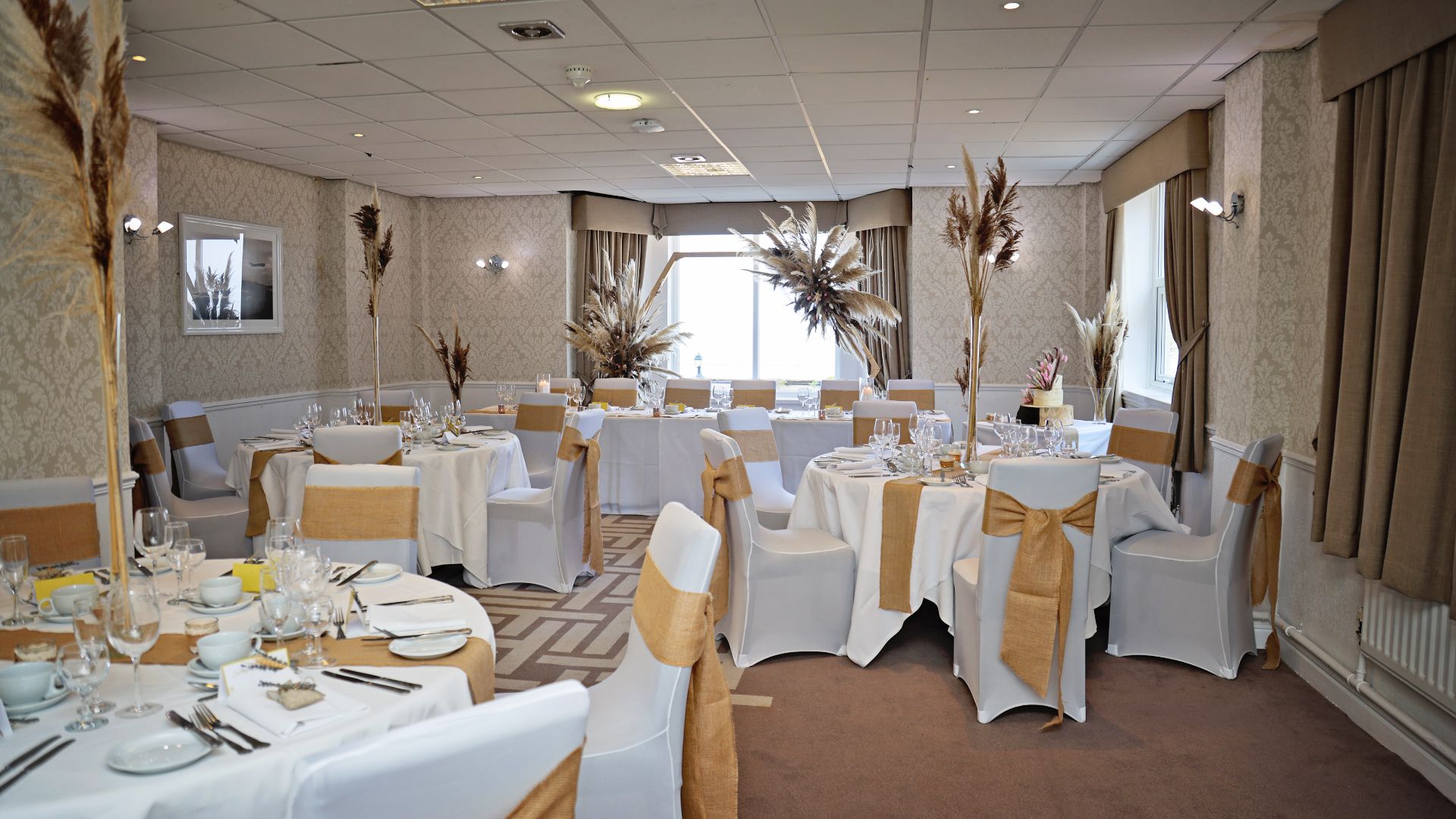 the beaches hotel prestatyn wedding