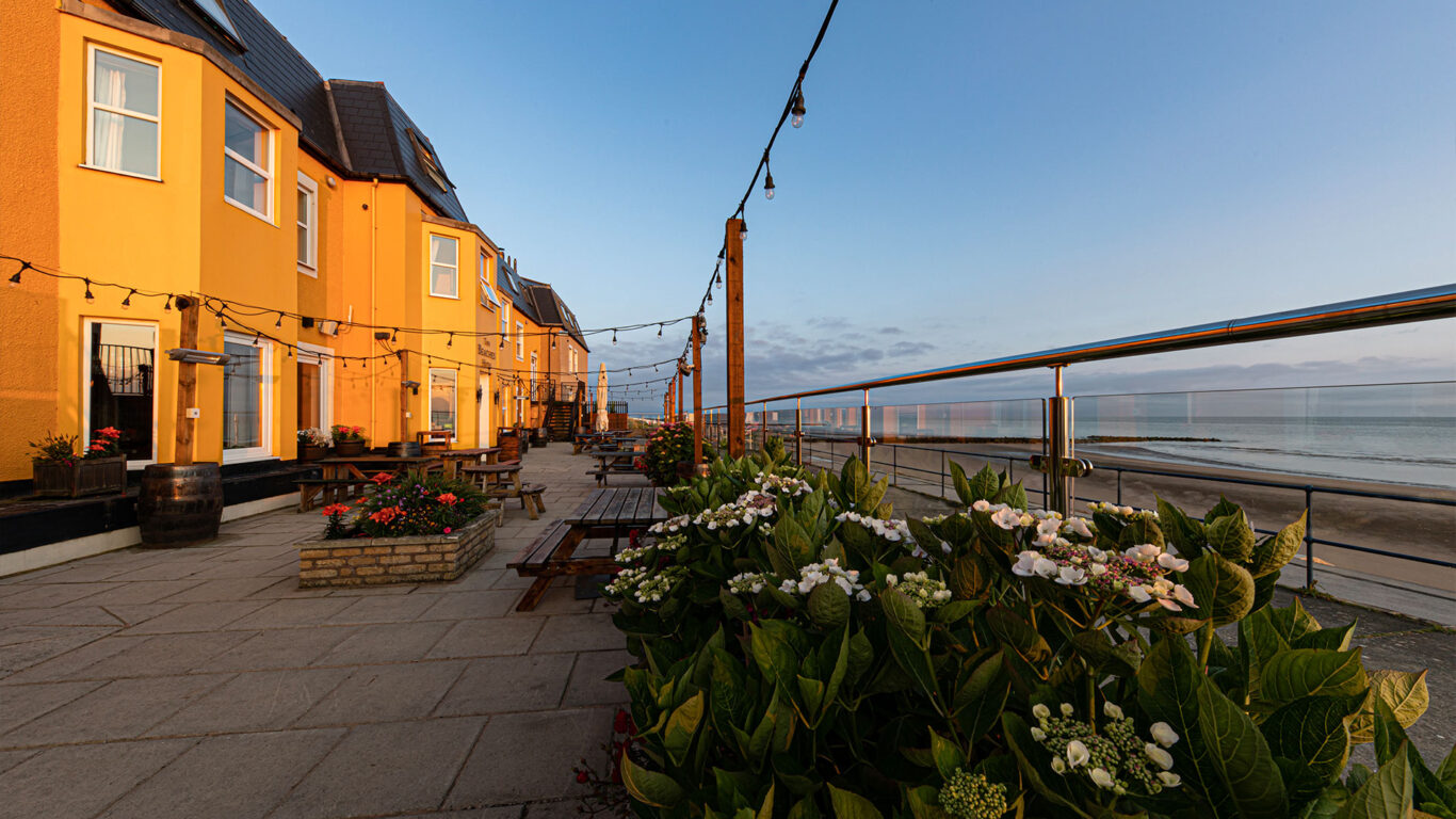 Terrace-Sunrise-Beaches